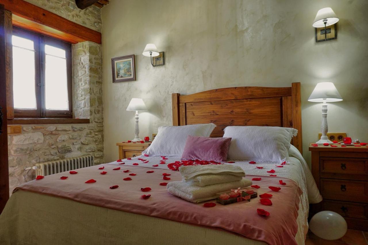 Maison d'hôtes Mas Tulsà Rural à Riudellots de la Creu Extérieur photo