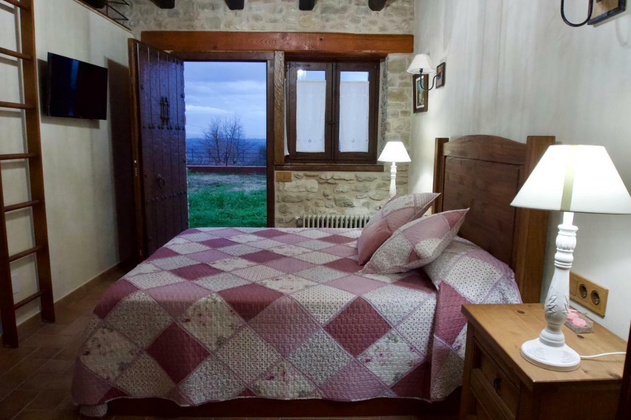 Maison d'hôtes Mas Tulsà Rural à Riudellots de la Creu Extérieur photo